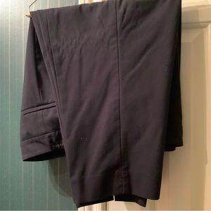 TALBOTS Black ankle seemed pants ready to go anywhere